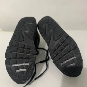 Genuine Nike trainers 2 1/2 - Image 3