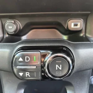 2016 Citroen C4 Cactus 1.6 BlueHDi Hatchback - Image 6