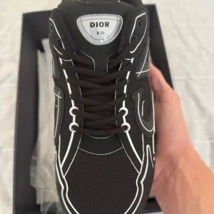 Dior B30s Men's Size 10 UK - Image 2