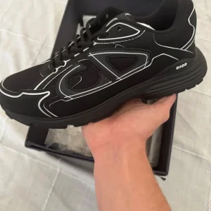 Dior B30s Men's Size 10 UK - Image 3