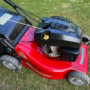 Mountfield Pro 21” alloy deck lawnmower 4-speed self-drive 196cc - Image 4