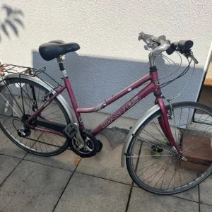 Dawes pink ladies step through bike size M