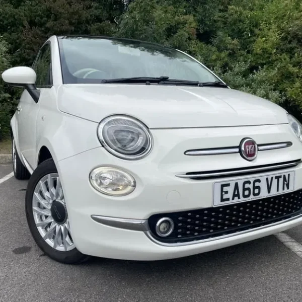 2016 Fiat 500 1.2 Lounge Manual, 3dr in white