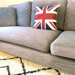 Oslo sofa with UK flag pillow - Image 4
