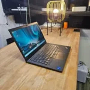 Lenovo ThinkPad P14s Gen2 14" Laptop - Image 3