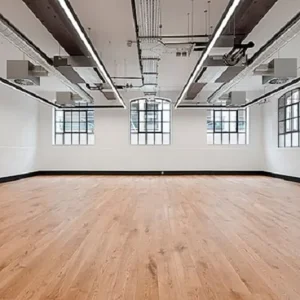 6 to 150 Person Private Office Suites to rent in Calne, Wiltshire - Image 3