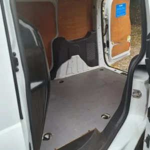 2015 Ford Transit Connect 1.6 TDCi 75ps Panel Van Diesel Manual - Image 8
