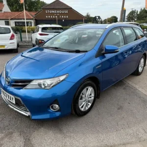2013 Toyota Auris 1.8 VVT-h Hybrid Sports Estate