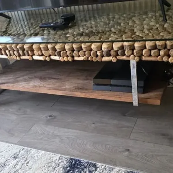 Barker and Stonehouse Caspian TV Unit