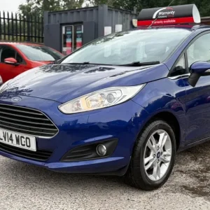 2014 Ford Fiesta 1.25 Zetec Euro 5 5-door hatchback petrol manual - Image 8