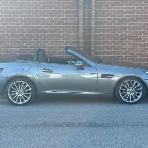 2017 MERCEDES-BENZ SLC 250d AMG Line Convertible - Image 4