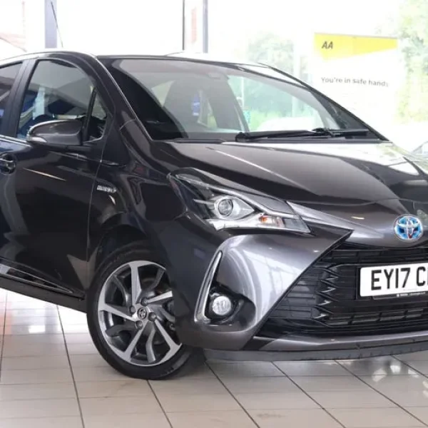 2017 Toyota Yaris 1.5 Excel Hybrid VVT-i CVT 5-door Hatchback