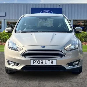 2018 Ford Focus 1.5 EcoBoost Titanium with Nav and Manual Hatchback - Image 6
