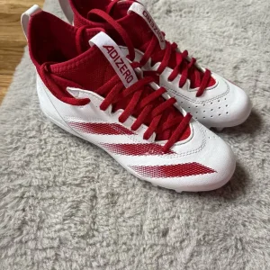 Boys uk size 3 adidas football boots