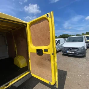 2019 Citroen Relay 33 L1H1 Enterprise Blue HDi Panel Van - Image 3