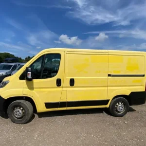 2019 Citroen Relay 33 L1H1 Enterprise Blue HDi Panel Van - Image 6