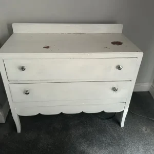 Wardbrobe and draws - Image 4