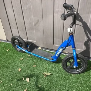 Scooter - Image 2