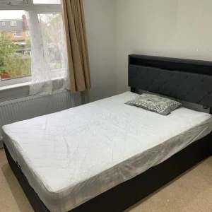 Furnished Double Room Available - Image 5