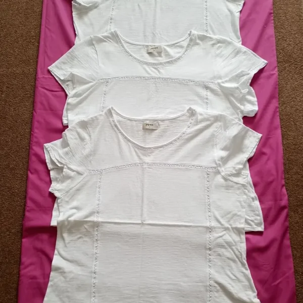 3 white cotton t-shirts