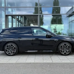 2025 BMW iX xDrive60 M Sport Electric SUV - Image 3