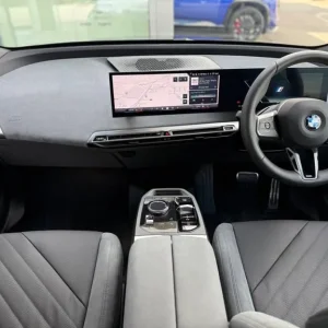 2025 BMW iX xDrive60 M Sport Electric SUV - Image 5