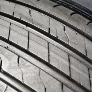 205 55 16 2 x tyres Goodyear Efficient Grip Performance 2 - Image 2