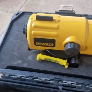 Dewalt DW96 Lazer Level - Image 2