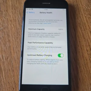 Iphone 7 32GB Unlocked Black - Image 3