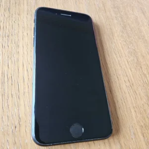 Iphone 7 32GB Unlocked Black - Image 4
