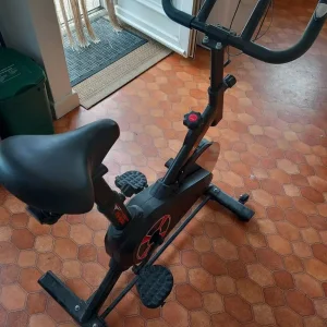 KUOKEL YS-S02 EXERCISE BIKE