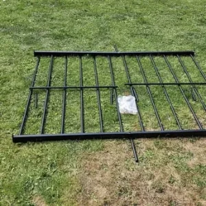 Black metal single bed frame - Image 2
