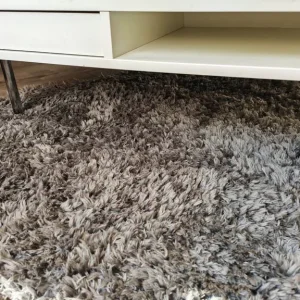 Large white coffee table with chrome legs - Image 4
