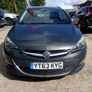 Vauxhall Astra 2.0 CDTi 16V ecoFLEX SRi 5dr Diesel - Image 2