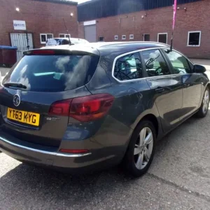 Vauxhall Astra 2.0 CDTi 16V ecoFLEX SRi 5dr Diesel - Image 5