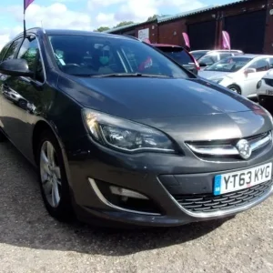 Vauxhall Astra 2.0 CDTi 16V ecoFLEX SRi 5dr Diesel