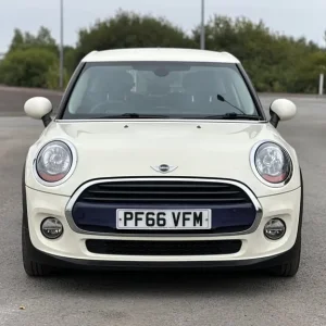 2016 MINI Hatch 1.5 Cooper D 5dr Diesel Manual - Image 2