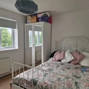1-bedroom room in a quiet semi-detached house, Exmouth, East Devon - Image 3