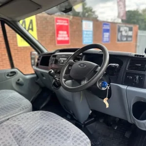 2010 Ford Transit 2.4 TDCi RWD Panel Van Diesel Manual - Image 6