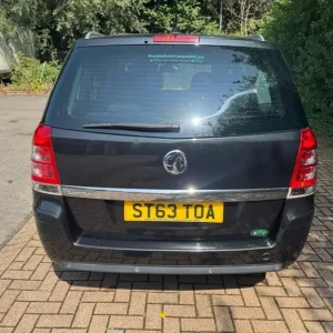 2013 Vauxhall Zafira 1.8 16V Design MPV 5-door Petrol Manual - Image 7