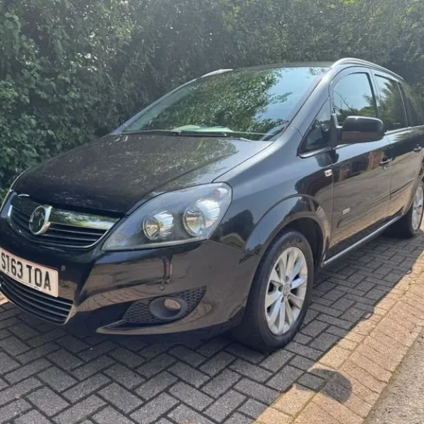 2013 Vauxhall Zafira 1.8 16V Design MPV 5-door Petrol Manual