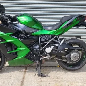 2018 Kawasaki H2 SX SE Supercharged Tourer Green – 13k Miles, Full Service History, New MOT - Image 2
