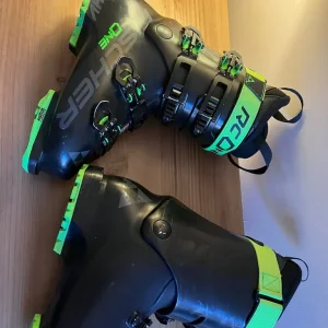 Fischer RCone ski boots 26.5 - Image 2
