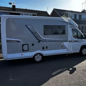 Peugeot Auto-Sleeper Broadway Ek 2021 2200cc - Image 4