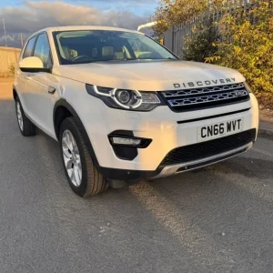 2016 Land Rover Discovery Sport 2.0 TD4 180 HSE 5dr Auto ESTATE Diesel Automatic - Image 7