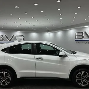 2016 Honda HR-V 1.5 i-VTEC SE Euro 6 White 5-door Hatchback - Image 8