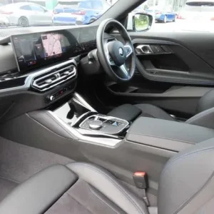 2024 BMW 2 Series 220i M Sport Convertible - Image 7