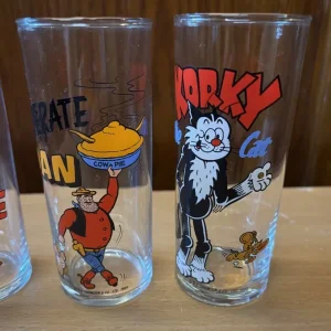 4 x Vintage Beano glasses - Image 6
