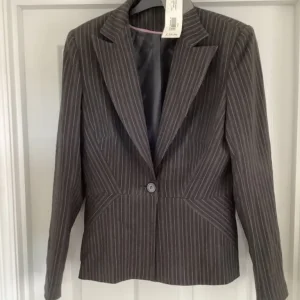 Smart jacket size 10