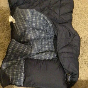 Blacks quality padded sleeping bag - Image 6